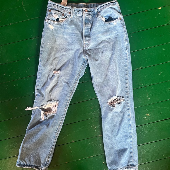 levi’s 501 - Picture 2 of 3